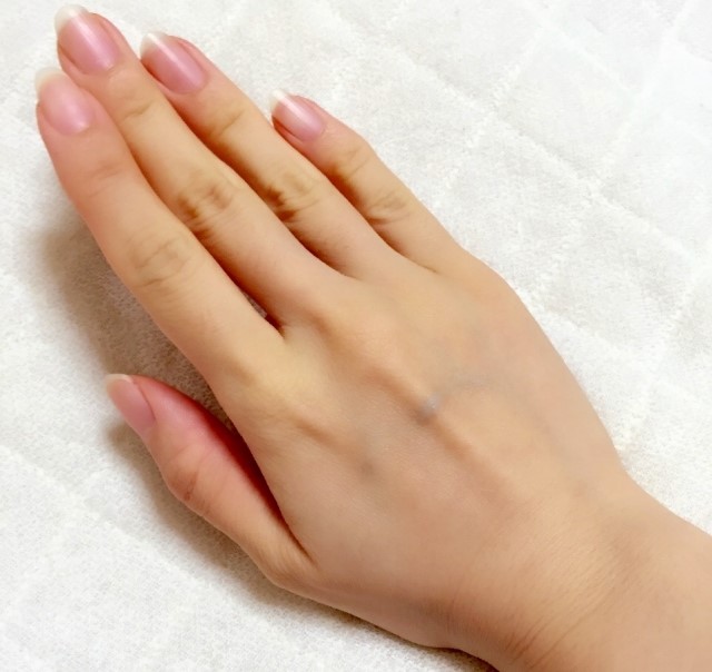 手相は線だけじゃない！爪の形でわかる性格